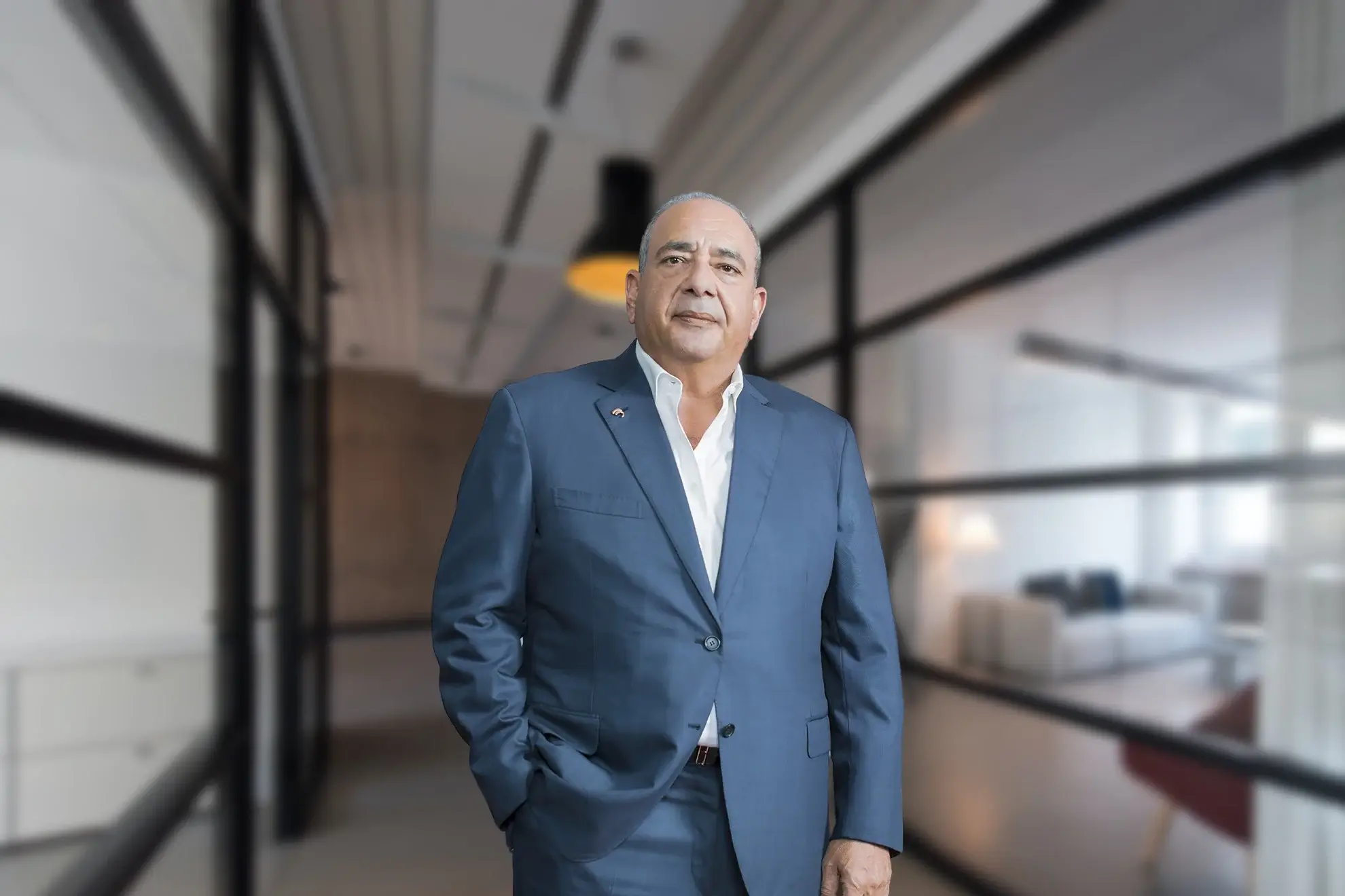 ¿Quién es Camilo Atala?  Empresario hondureño es el presidente del Banco Ficohsa