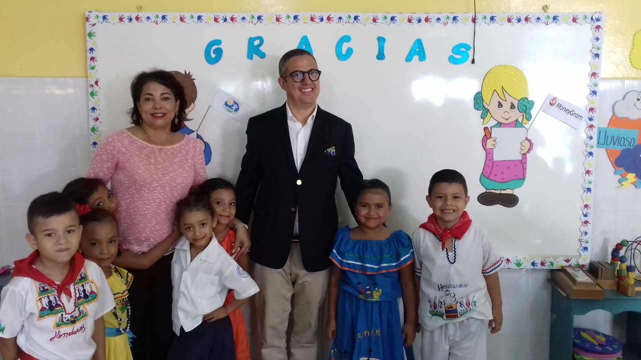 Fundación Ficohsa: voluntarios que transforman vidas en Centroamérica