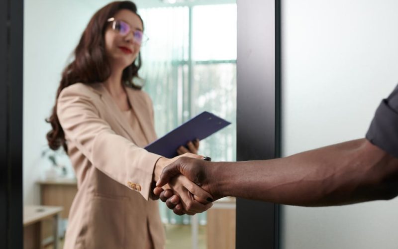 Contrato de trabajo indefinido en Panamá: beneficios y limitaciones