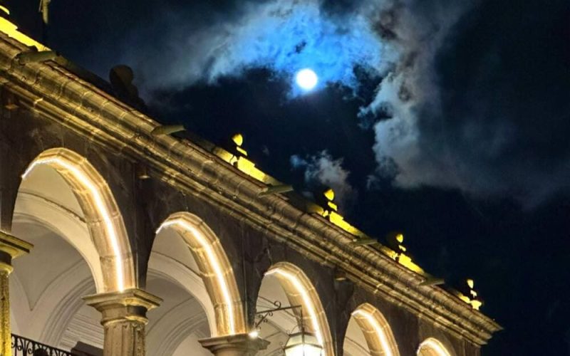 Banco G&T Continental lleva «Lúmino Fest» a Antigua Guatemala